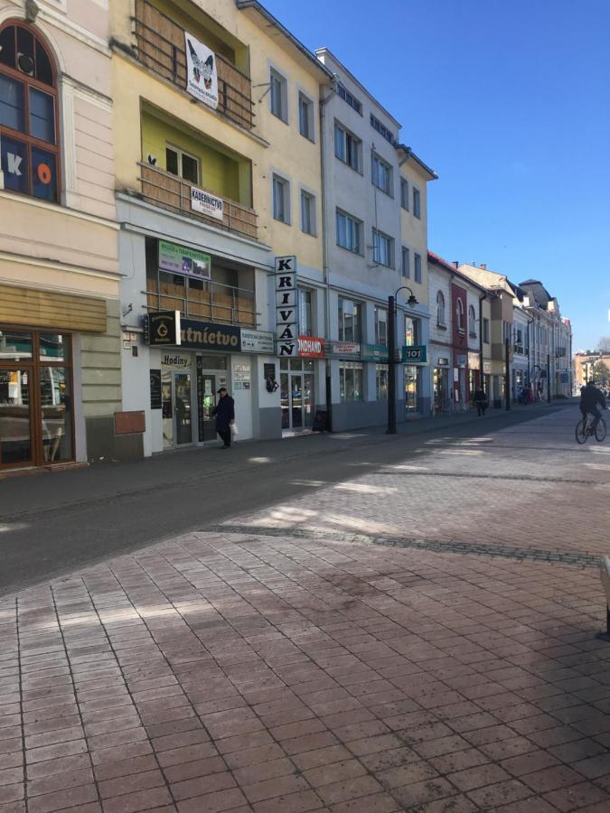 Turisticka Ubytovna Lipótszentmiklós Kültér fotó